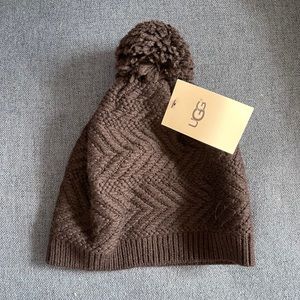Ugg Black Knit Pom Pom Hat